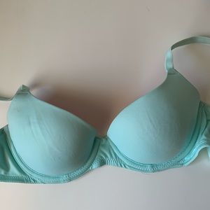 pink victoria secret bra 32a